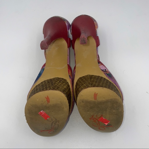 Poetic License platform floral 3D rosette petals strappy heels sandals - Picture 6 of 7